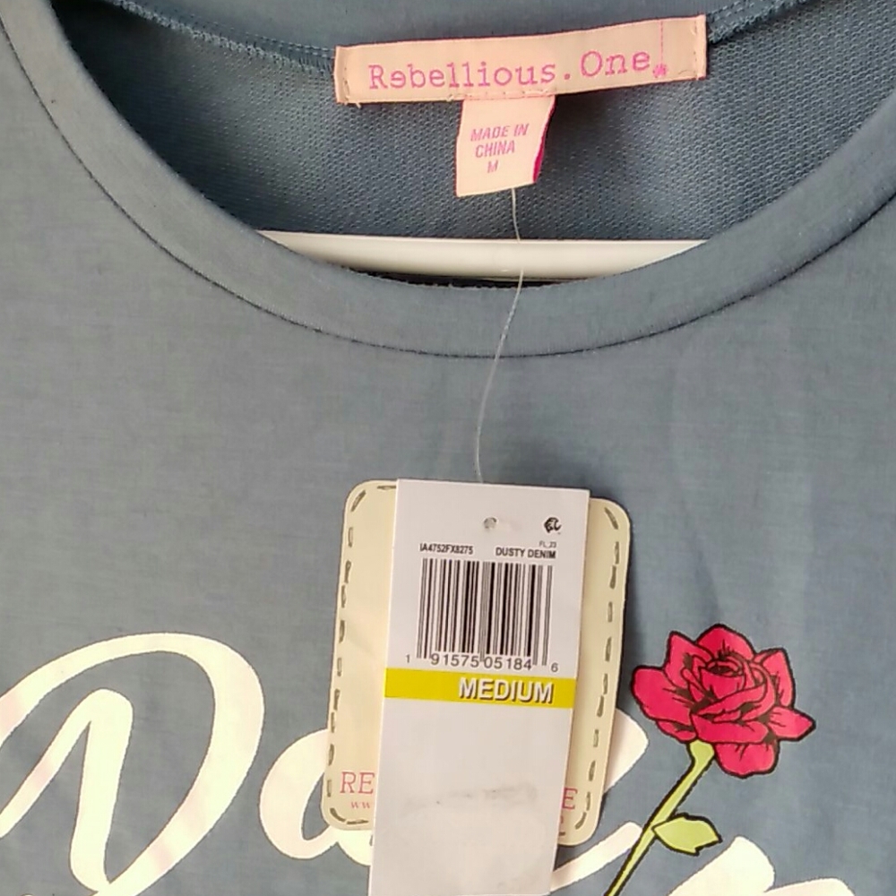 NWT Blue Top - Picture 2 of 3